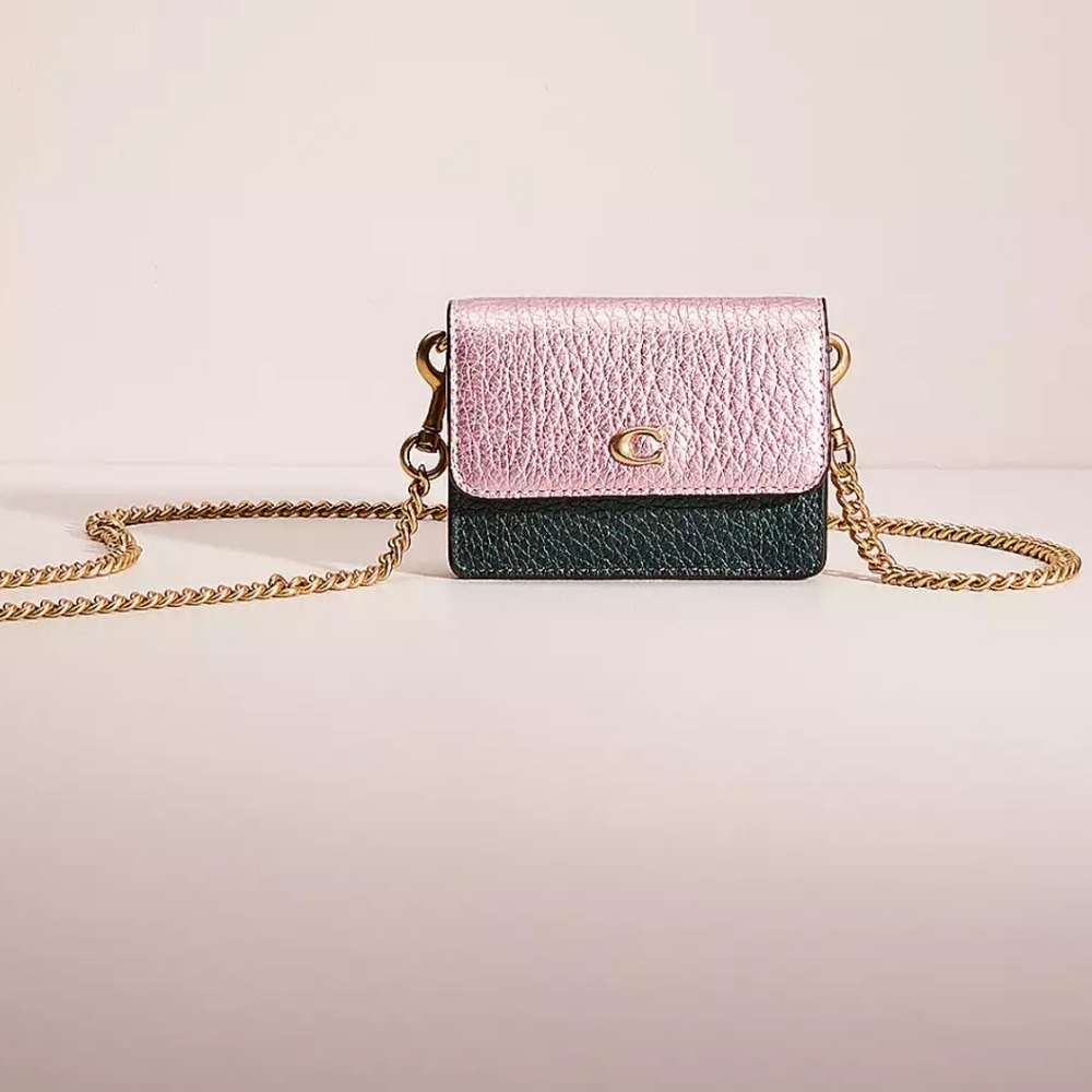 Coach (Re)Loved Mini card case